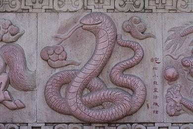 《星刃》玩家认为女店员比女主漂亮 总监想让她成为新作女主